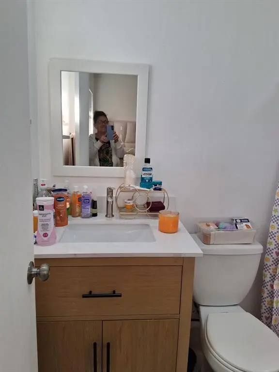 Dania Beach, FL 33004,338 SW 15th St #338