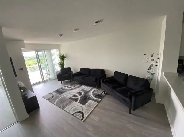 Toronto W04, ON M9N 0B6,10 Wilby CRES #308