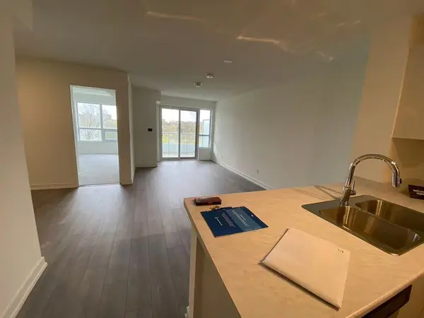 Toronto W04, ON M9N 0B6,10 Wilby CRES #308