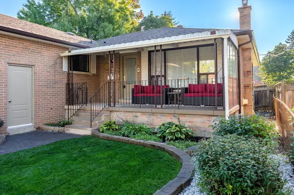 Brampton, ON L6T 1S2,3 Dunn PL