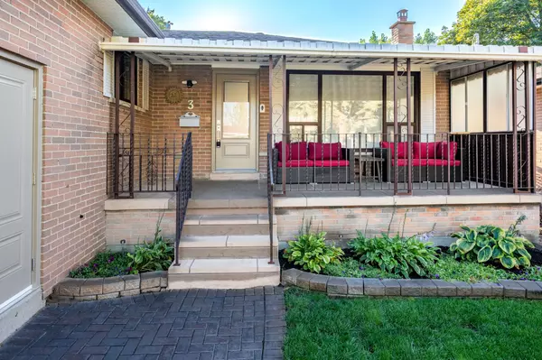 Brampton, ON L6T 1S2,3 Dunn PL