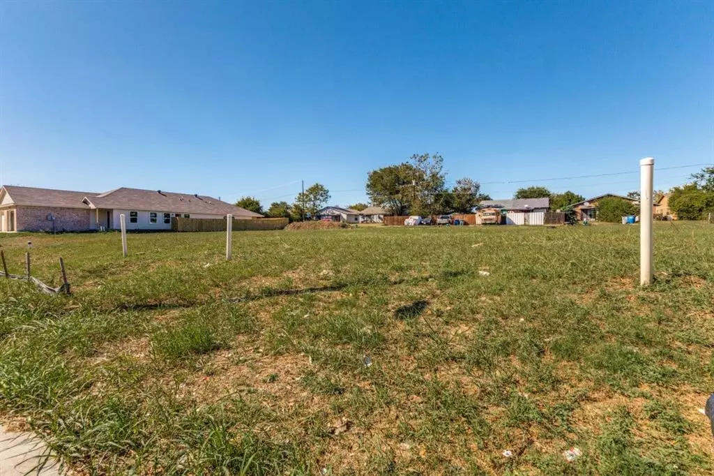 Dallas, TX 75241,3177 Stag Road