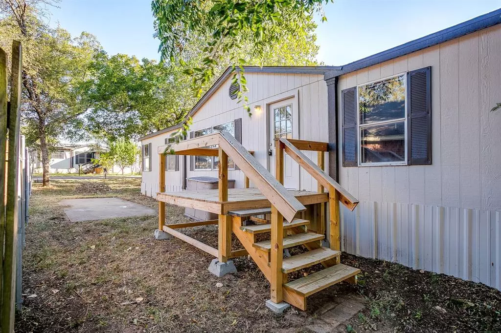 Joshua, TX 76058,317 6th Street