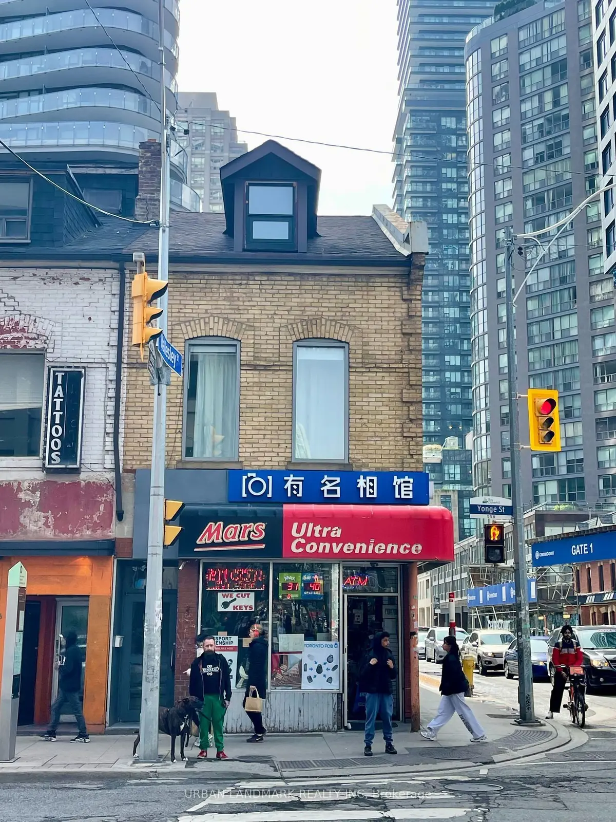 Toronto C01, ON M4Y 1Y8,568 Yonge ST #3rd Flr