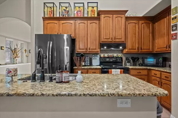 Whitney, TX 76692,196 Creek Drive