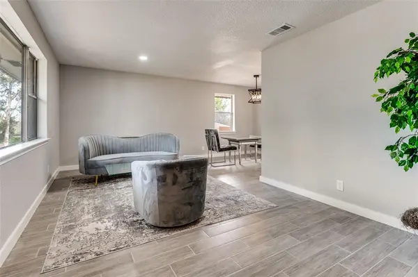 Dallas, TX 75241,1287 Whispering Trail