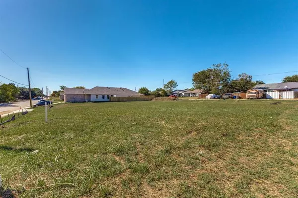 Dallas, TX 75241,3177 Stag Road