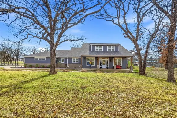 Burleson, TX 76028,11701 County Road 604