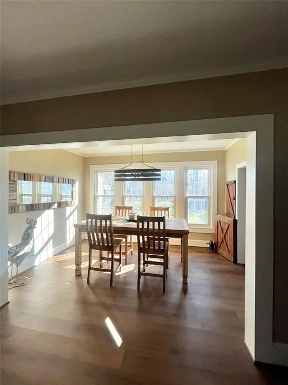 Mexia, TX 76667,820 E Palestine