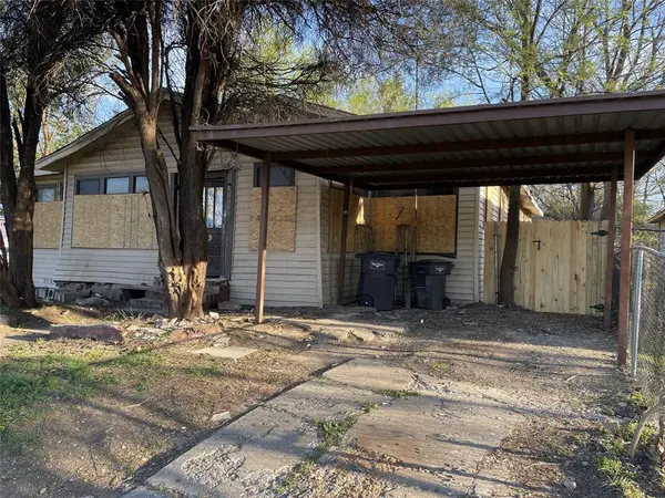 Fort Worth, TX 76104,1136 E Leuda Street