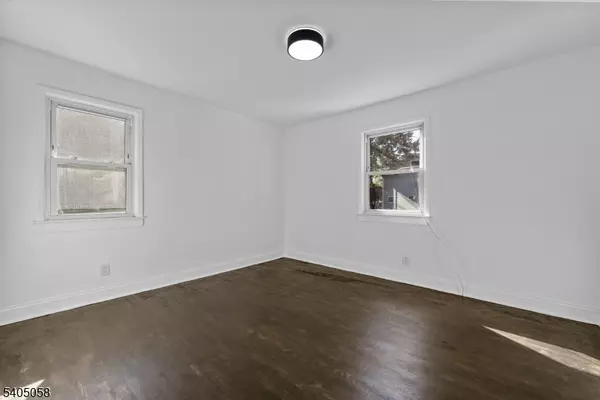 Passaic City, NJ 07055,514 Lafayette Ave