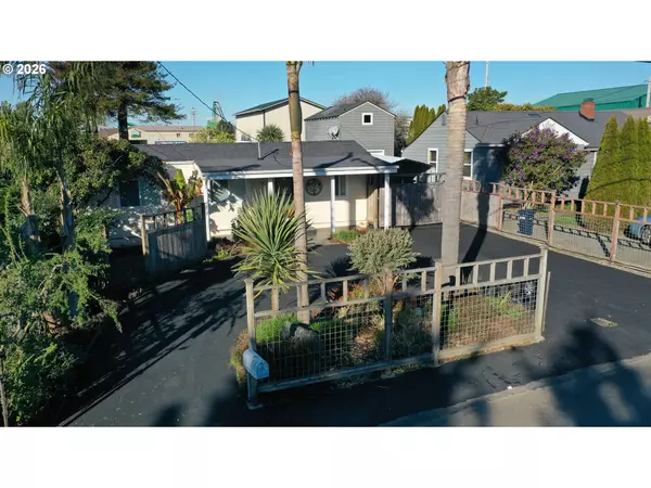 Brookings, OR 97415,237 WHARF ST