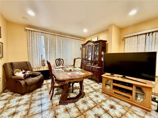 Brooklyn, NY 11204,2050 58th ST