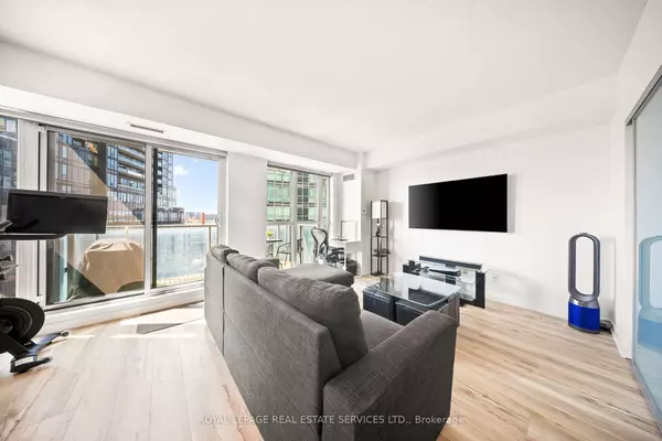 Toronto C01, ON M6K 3R7,69 Lynn Williams ST #708