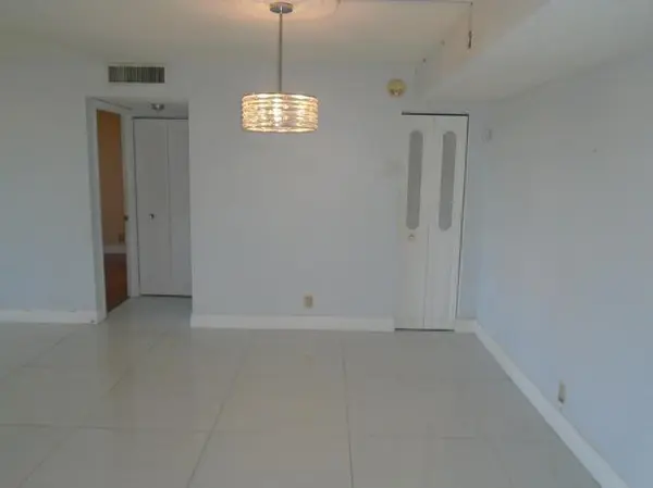 Tamarac, FL 33319,6195 Rock Island Rd #402