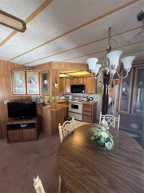 Okeechobee, FL 34974,6494 SE 54th Ln