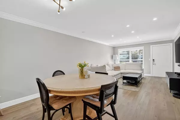 Boca Raton, FL 33432,55 SE 14th St #211