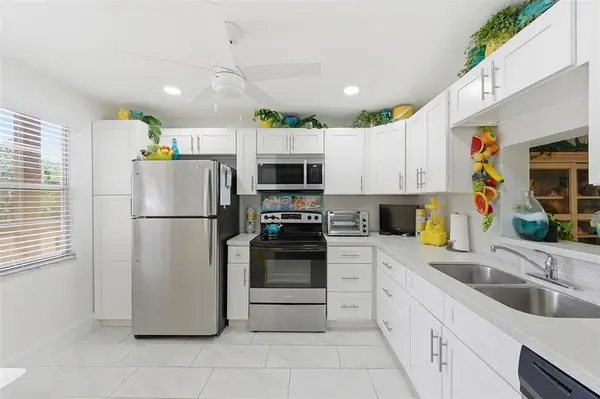 Coconut Creek, FL 33066,3003 Portofino Isle #B2