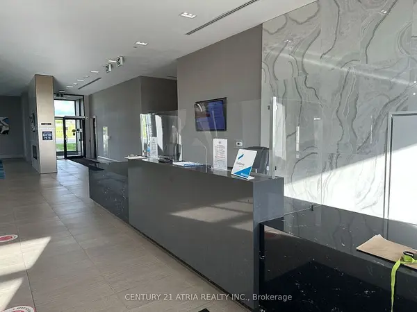 Aurora, ON L4G 3H9,555 William Graham DR #239