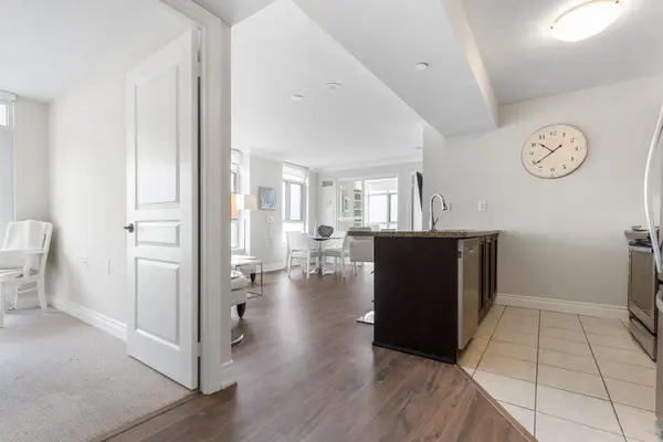 Toronto W06, ON M8V 3Z5,3 Marine Parade DR #1108