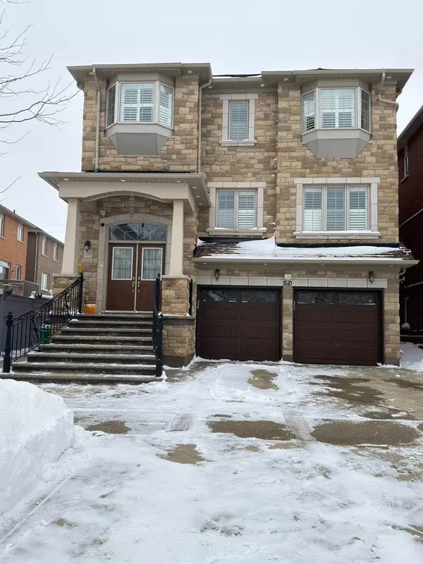 Brampton, ON L6Y 0W6,20 Maywood ST