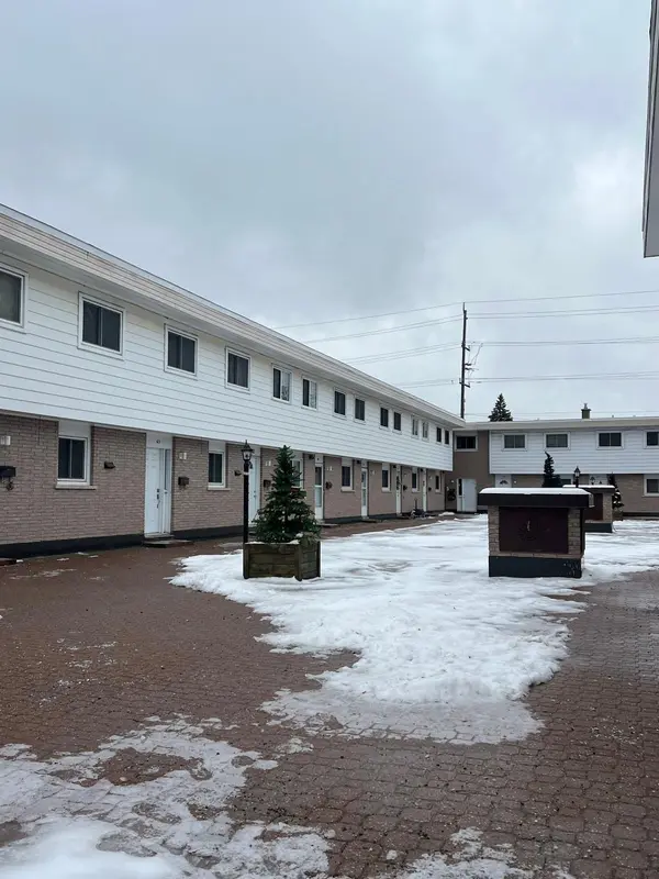 Bells Corners And South To Fallowfield, ON K2H 7Z8,55 Hadley CIR