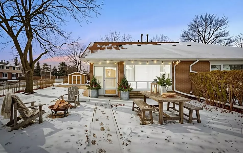 1 Tindale RD, Brampton, ON L6V 2G8