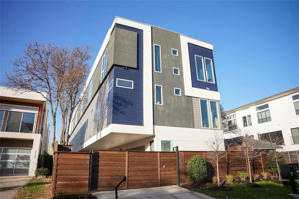 Dallas, TX 75206,2203 Moser Avenue #106