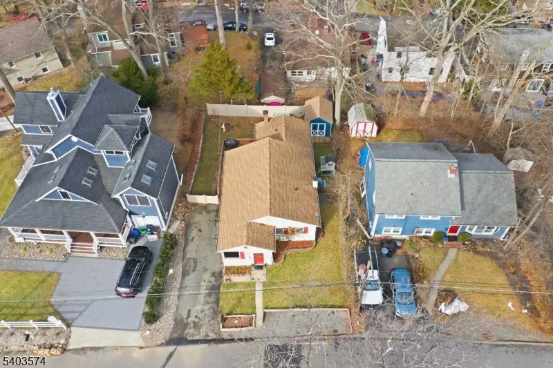 Denville Twp., NJ 07834,64 HIGHLAND TRAIL