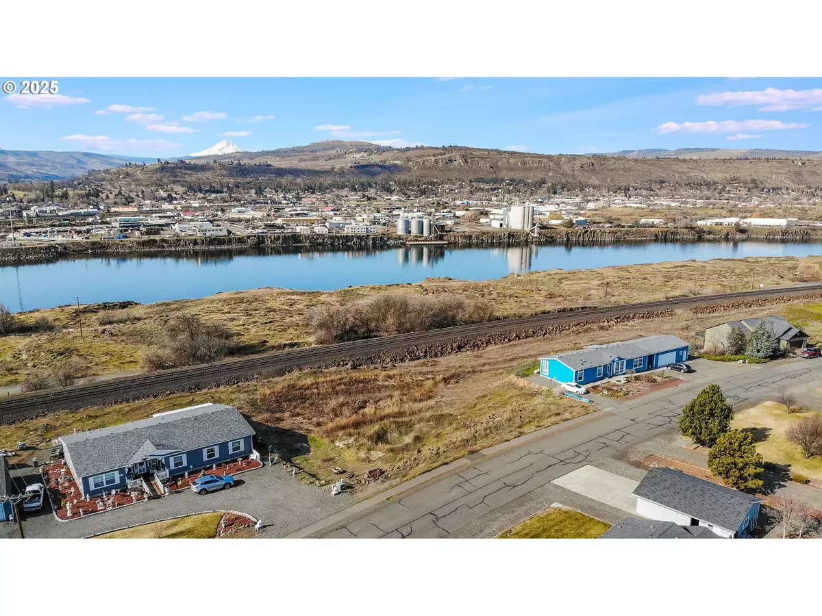 Dallesport, WA 98617,550 SUNRIDGE AVE