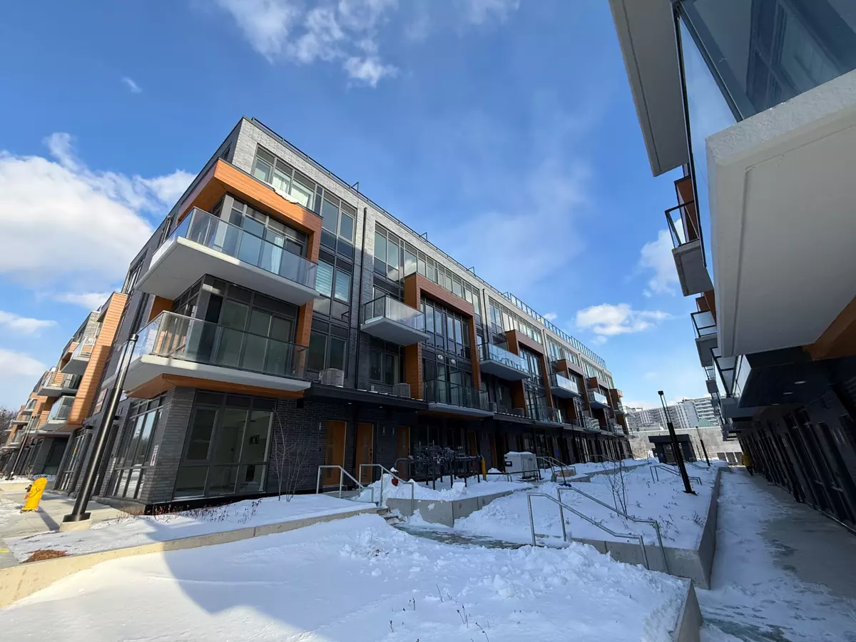 Toronto C13, ON M3A 0B3,69 Curlew DR #141