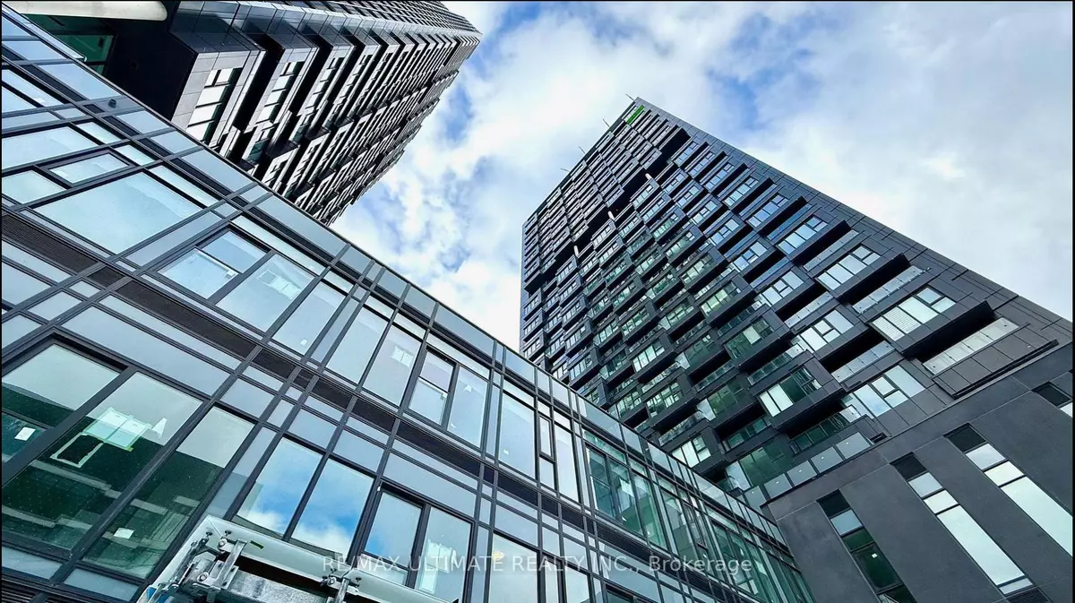 Toronto C13, ON M3C 1H7,1 Quarrington LN #2516