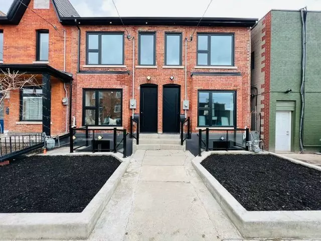 Toronto C01, ON M6J 2K1,217 Euclid AVE #Lower