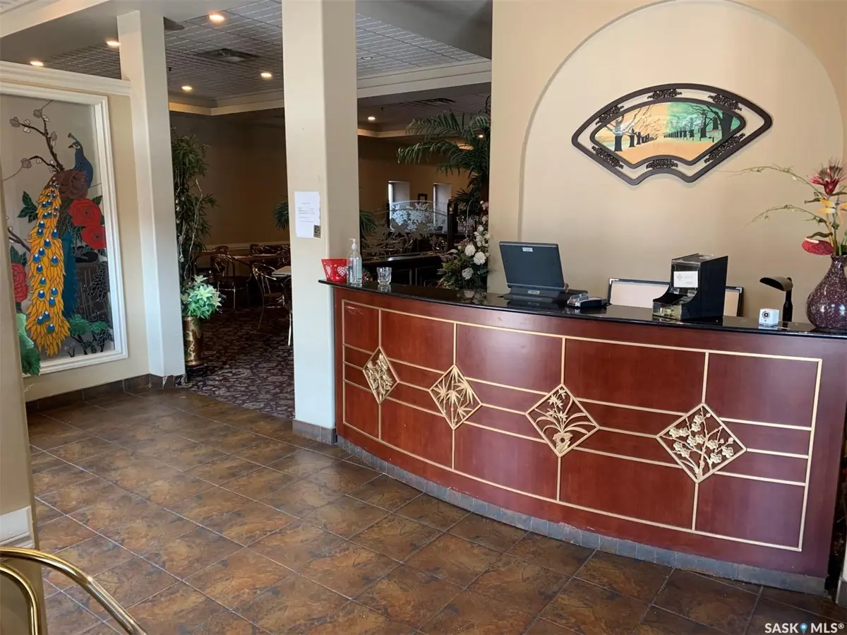 Swift Current, SK S7H 0S4,245 Central AVENUE N #A1