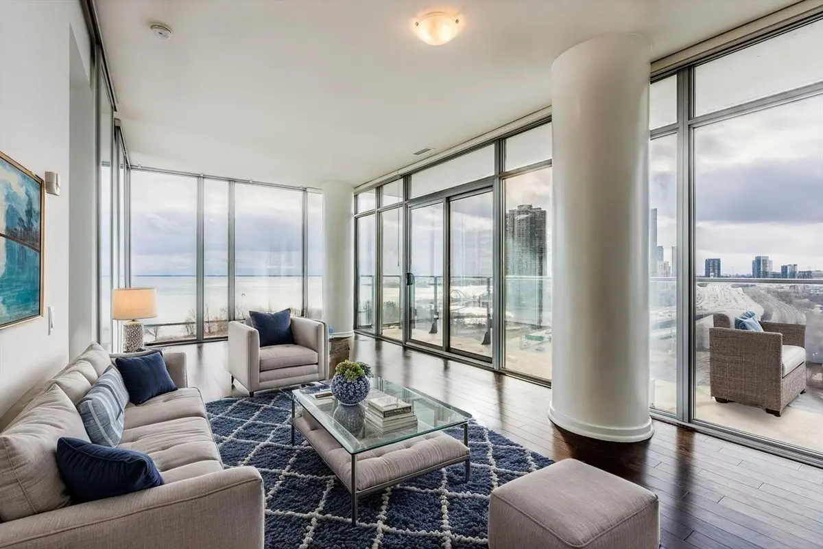 Toronto W01, ON M6S 5B3,103 The Queensway N/A #1305