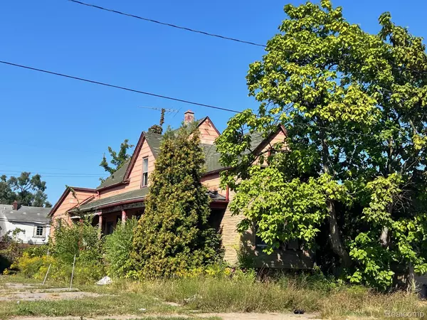 Detroit, MI 48205,14445 E 7 Mile RD