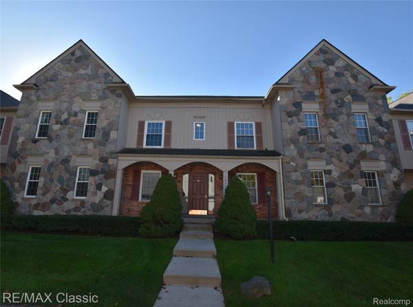 1635 Huntington PARK #E, Rochester Hills, MI 48309