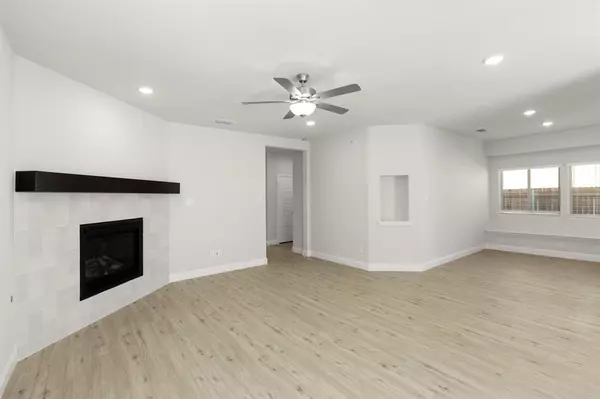 Lavon, TX 75166,327 Dandy Landings