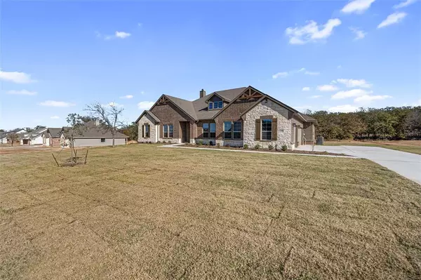 Springtown, TX 76082,140 Oak Grove Way