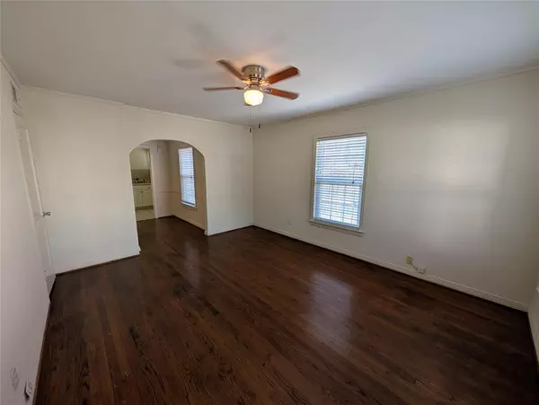 University Park, TX 75205,3421 Westminster Avenue #2