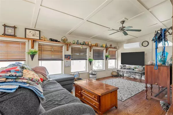 Whitney, TX 76692,106 Tammi Run Lane