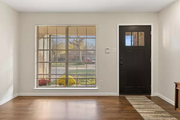 Dallas, TX 75217,210 Old Mill Lane