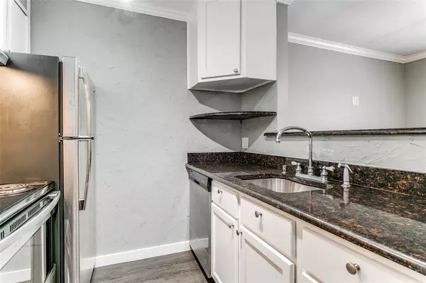 Dallas, TX 75219,4525 Gilbert Avenue #203