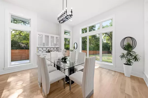 Dallas, TX 75233,3115 GIBBS WILLIAMS Road