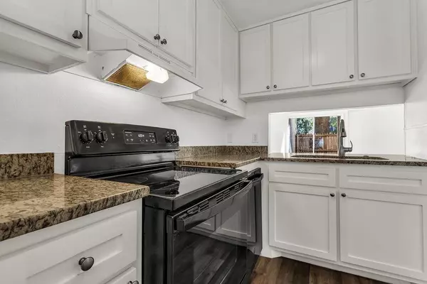 Richardson, TX 75080,954 S Weatherred Drive