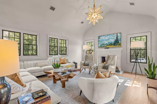 Fort Worth, TX 76109,2336 Medford Court E