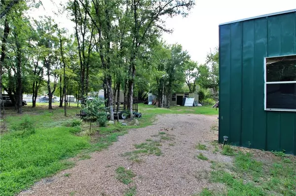 Elm Mott, TX 76640,250 Lake Avenue