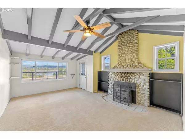 Corbett, OR 97019,3011 NE RASMUSSEN RD