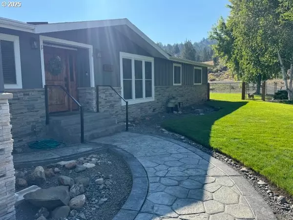 John Day, OR 97845,27637 LA COSTA RD