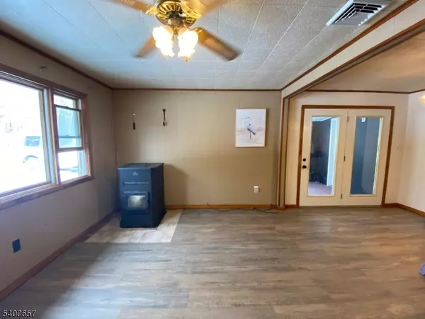 Frankford Twp., NJ 07826,158 Upper North Shore Rd